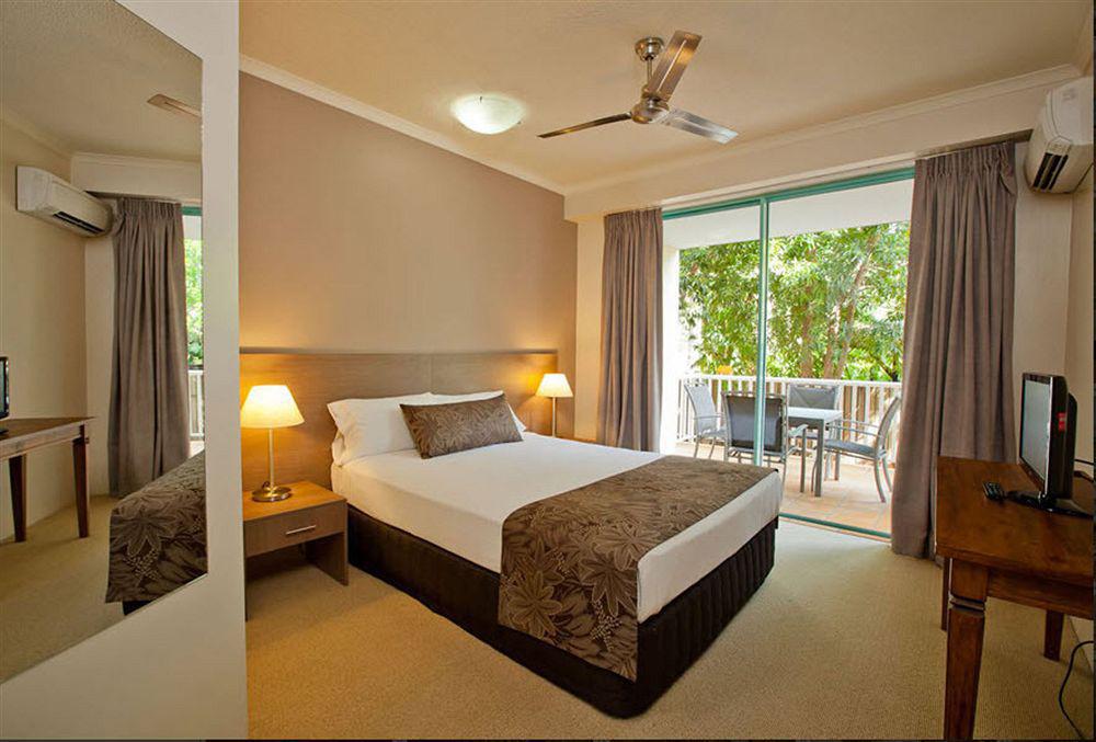 Coral Sands Beachfront Resort Trinity Beach Buitenkant foto